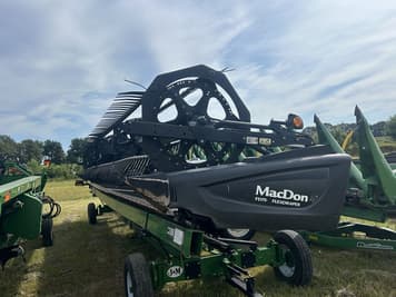 Main image MacDon FD75