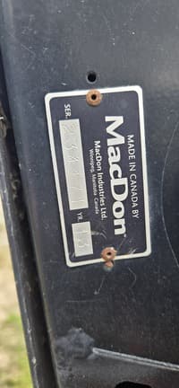Image of MacDon FD75S equipment image 3
