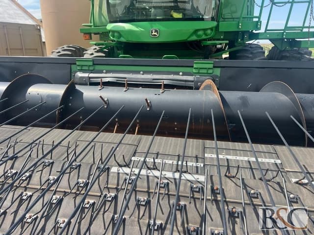 Image of MacDon PW7 equipment image 4