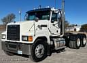 2013 Mack 600 Image