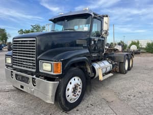 2013 Mack CHU613 Image
