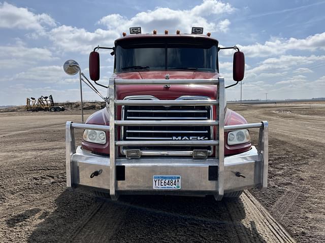 Image of Mack CXU613 equipment image 1