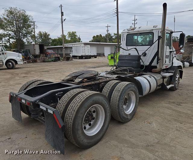 Image of Mack CXU613 equipment image 4