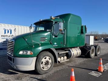 Main image Mack CXU613