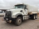 2013 Mack GU713 Image