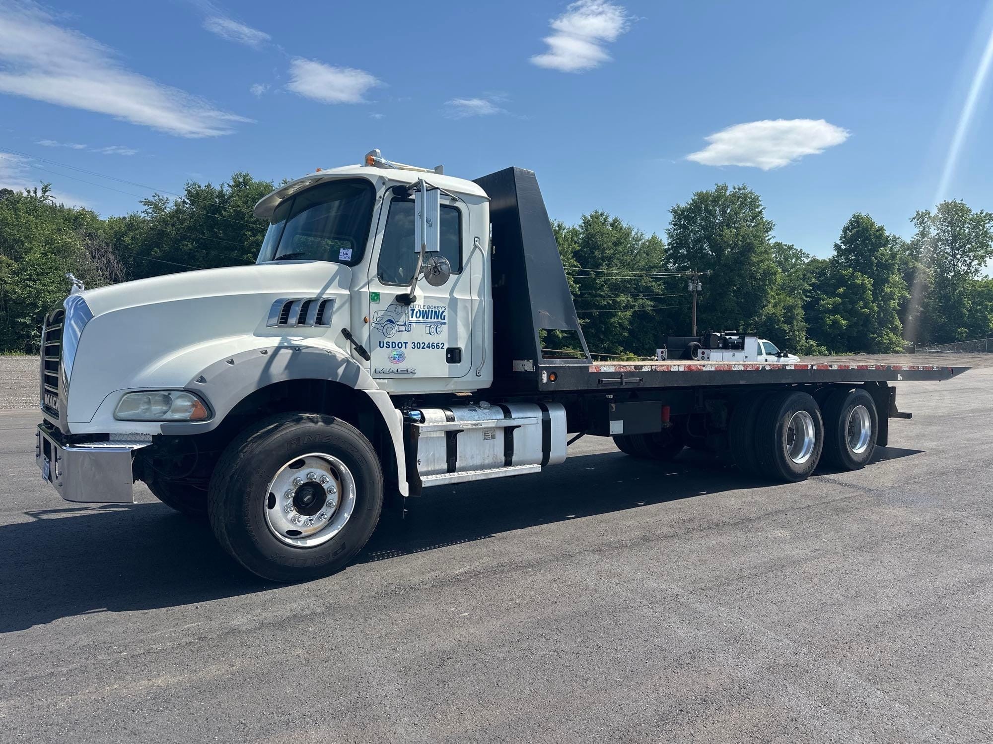 2013 Mack GU533 Equipment Image0