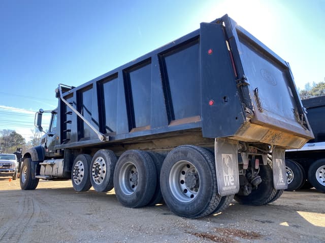 Image of Mack GU713 equipment image 1