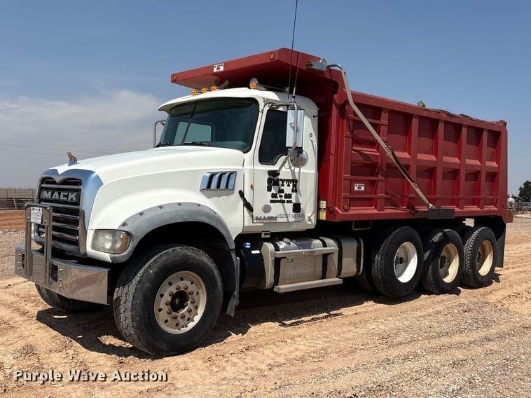 2013 Mack GU713 Equipment Image0