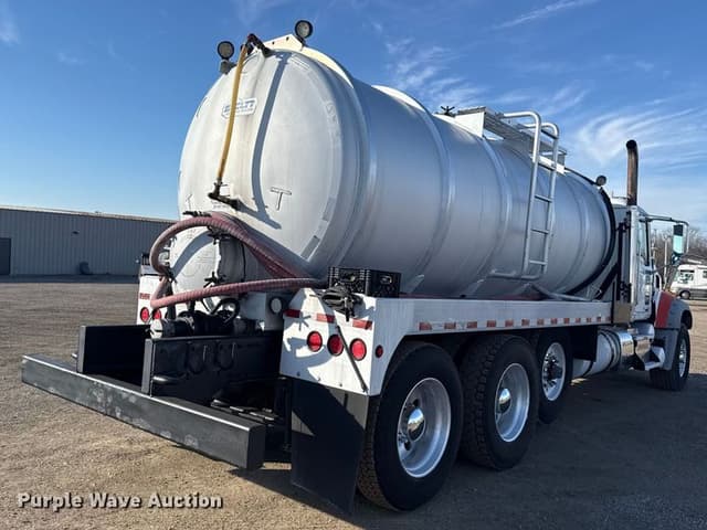 Image of Mack GU713 equipment image 4