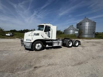 Main image Mack Pinnacle CXU613