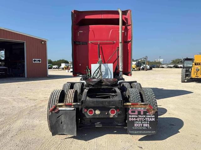 Image of Mack Pinnacle CXU613 equipment image 4
