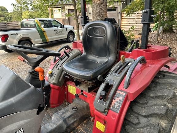 Image of Mahindra 3616 equipment image 3