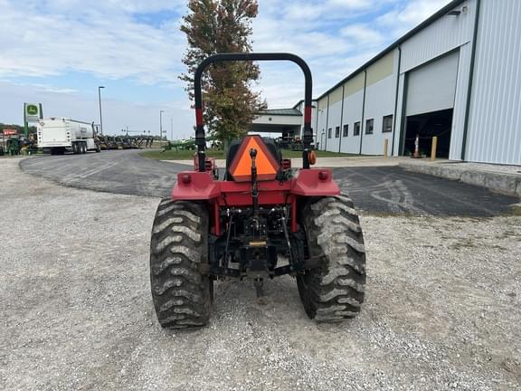 Image of Mahindra 3616 equipment image 4