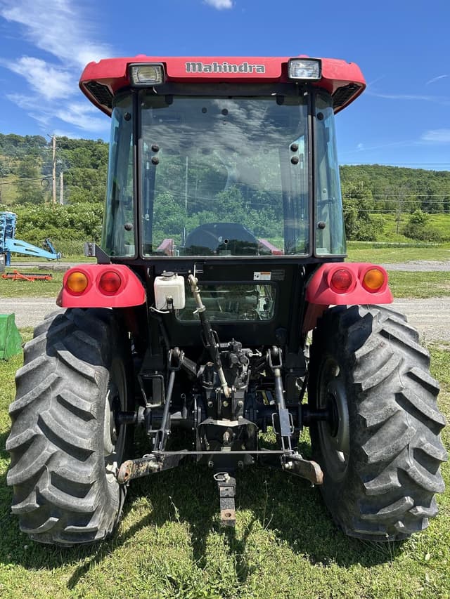 Image of Mahindra 5010 equipment image 2