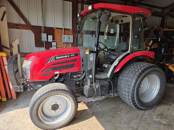 2013 Mahindra 6110 Equipment Image0