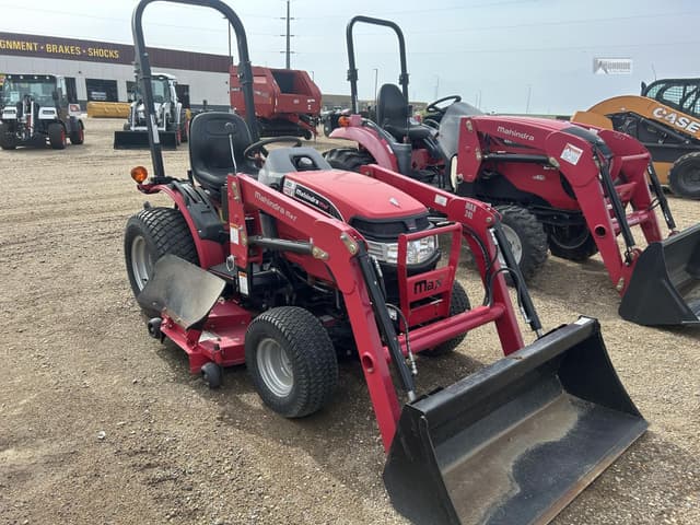 Image of Mahindra Max 22 equipment image 1