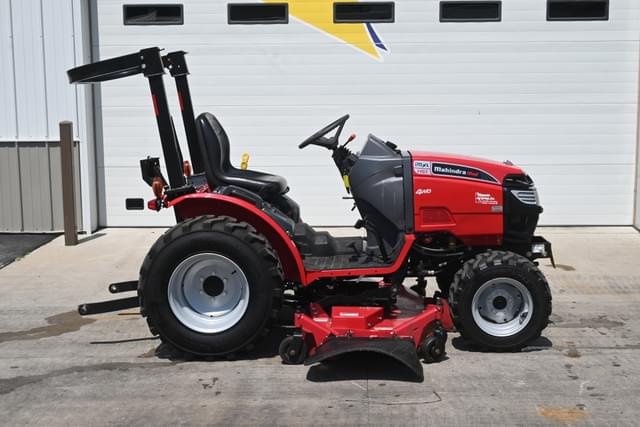 Image of Mahindra Max 28 XL equipment image 2