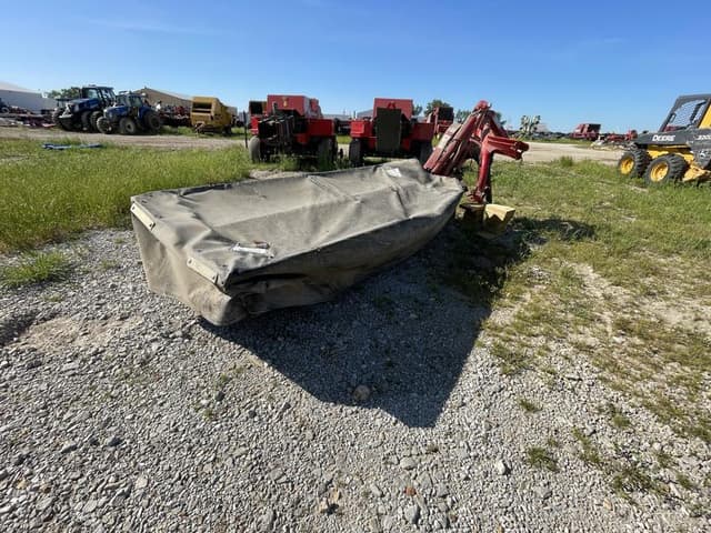 Image of Massey Ferguson 1329 equipment image 3