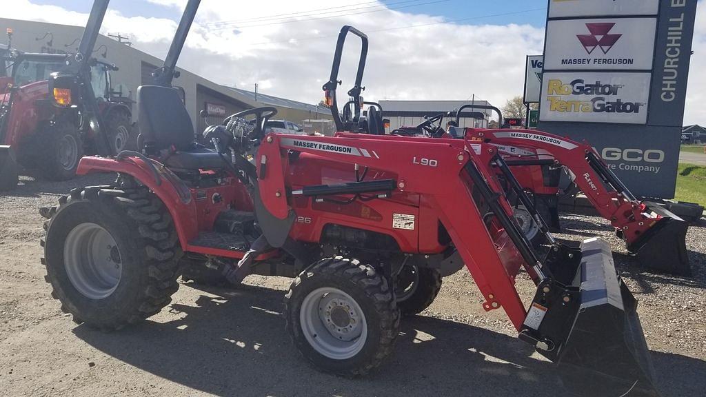 Image of Massey Ferguson 1526 Primary image