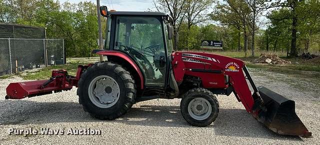 Image of Massey Ferguson 1648 equipment image 3