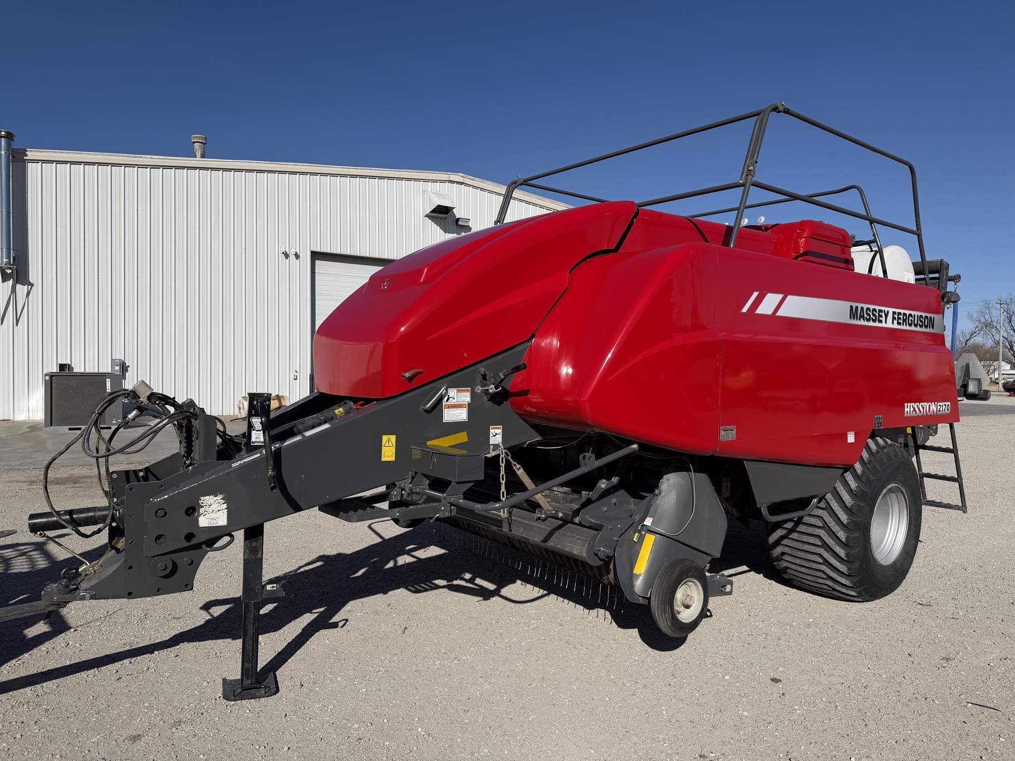 2013 Massey Ferguson 2170 Equipment Image0