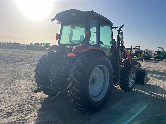 Image of Massey Ferguson 4610M equipment image 3