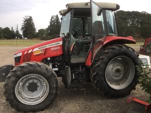 2013 Massey Ferguson 5455 Image