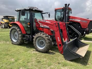 Main image Massey Ferguson 5610