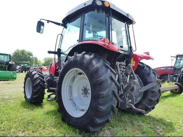 Image of Massey Ferguson 5610 equipment image 3