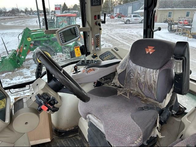 Image of Massey Ferguson 7620 equipment image 1