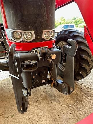 Image of Massey Ferguson 7620 equipment image 2