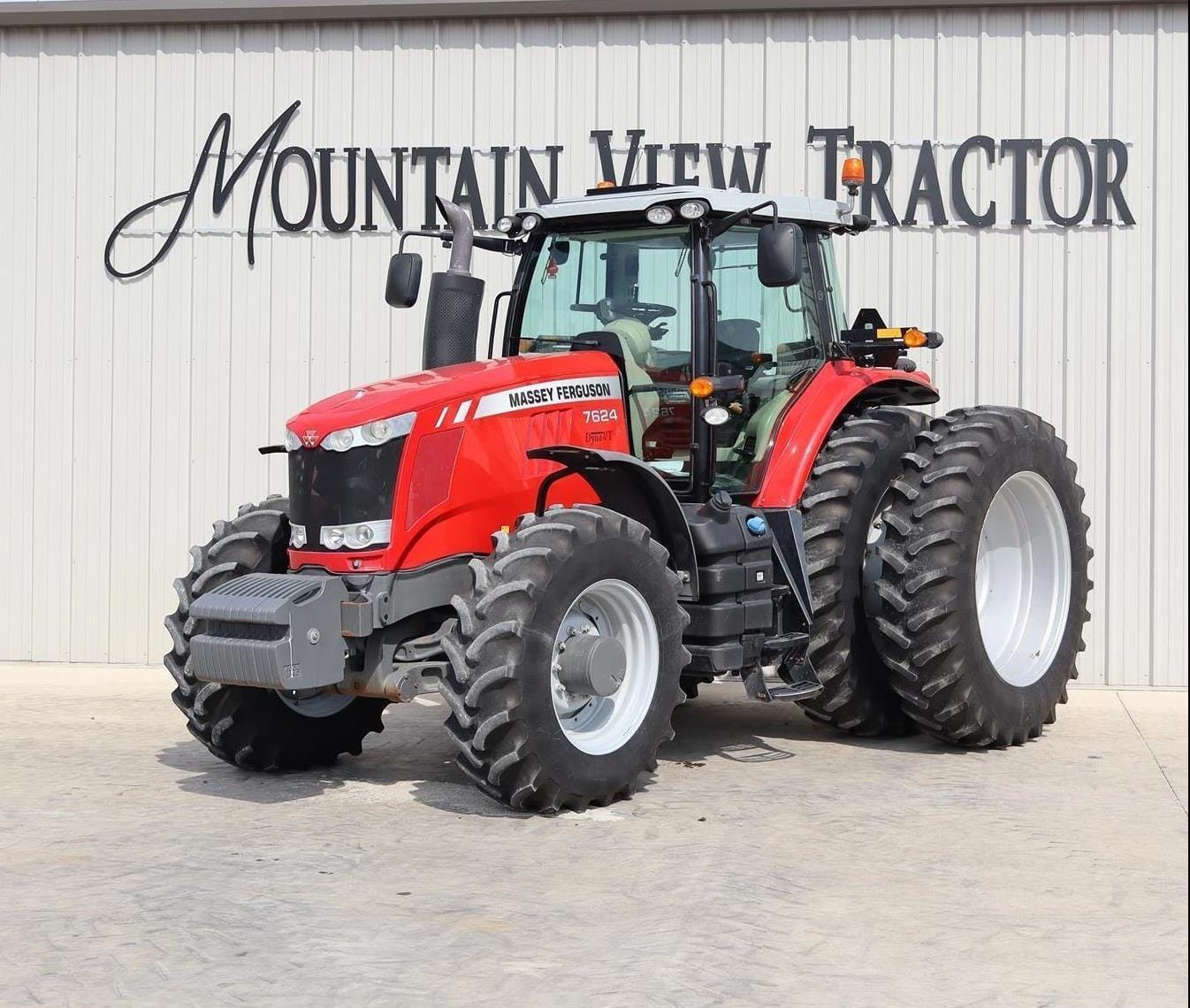 2013 Massey Ferguson 7624 Equipment Image0