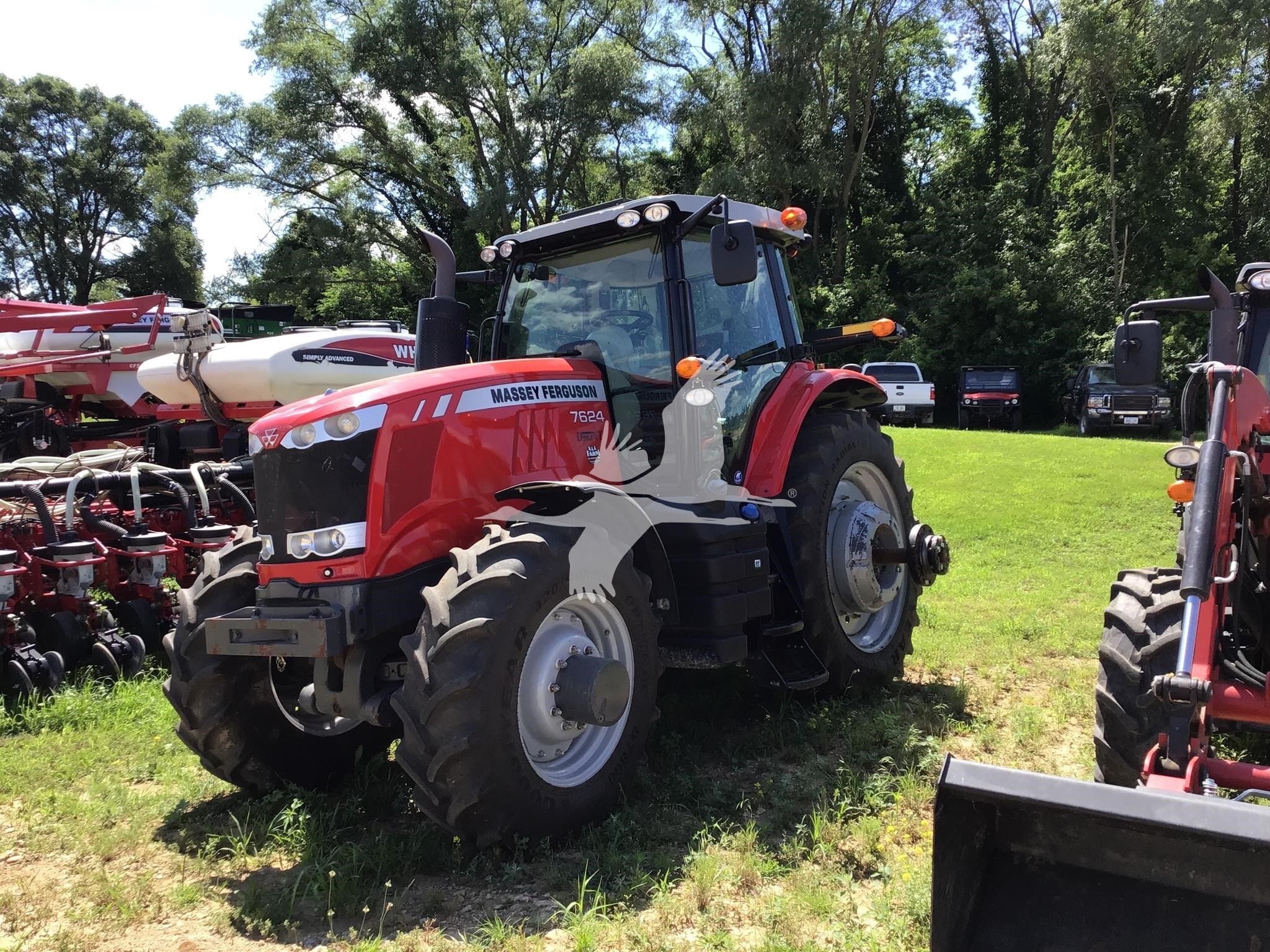2013 Massey Ferguson 7624 Image