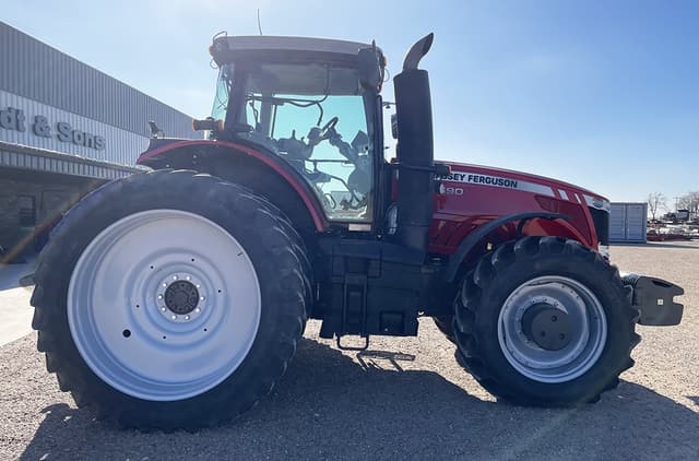 Image of Massey Ferguson 8690 equipment image 1