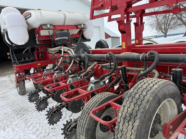 Image of Massey Ferguson 8800 equipment image 4
