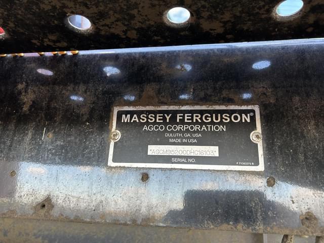 Image of Massey Ferguson 9520 equipment image 4