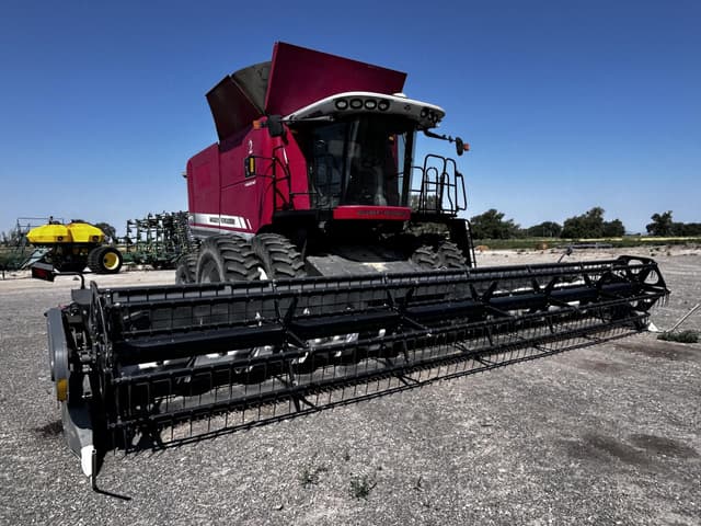 Image of Massey Ferguson 9540 equipment image 1