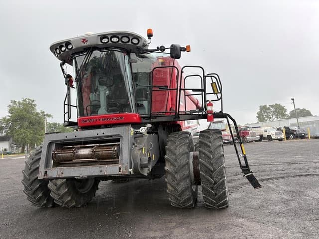 Image of Massey Ferguson 9540 equipment image 2