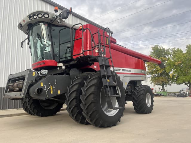 Image of Massey Ferguson 9540 equipment image 1