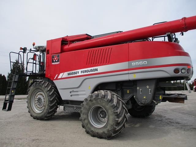 Image of Massey Ferguson 9560 equipment image 4