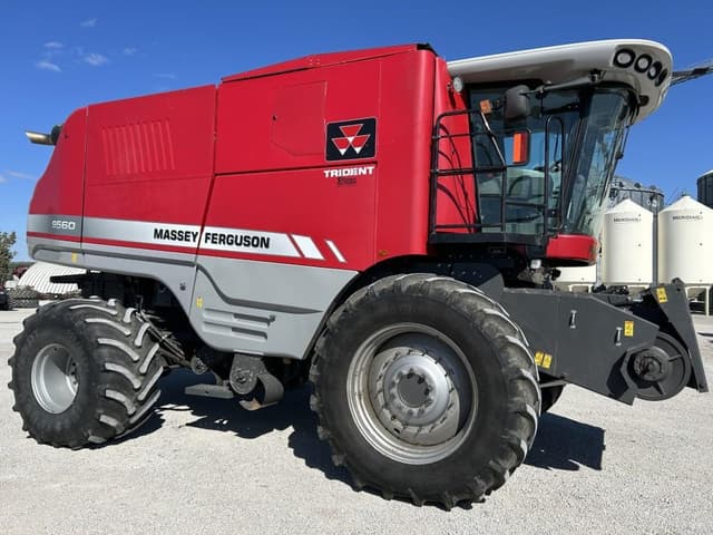 Image of Massey Ferguson 9560 equipment image 1