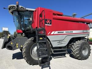 2013 Massey Ferguson 9560 Image