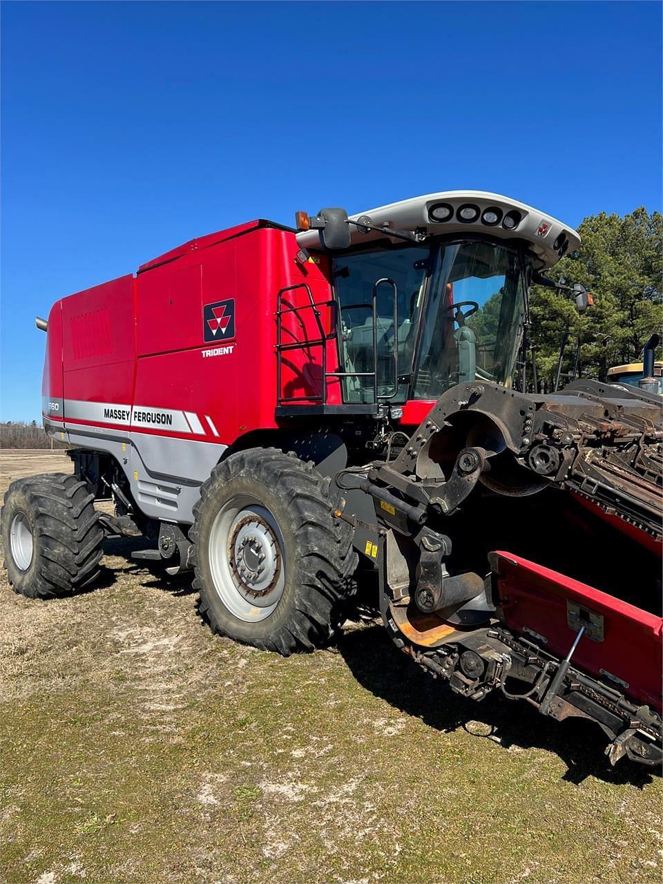 Image of Massey Ferguson 9560 Image 0