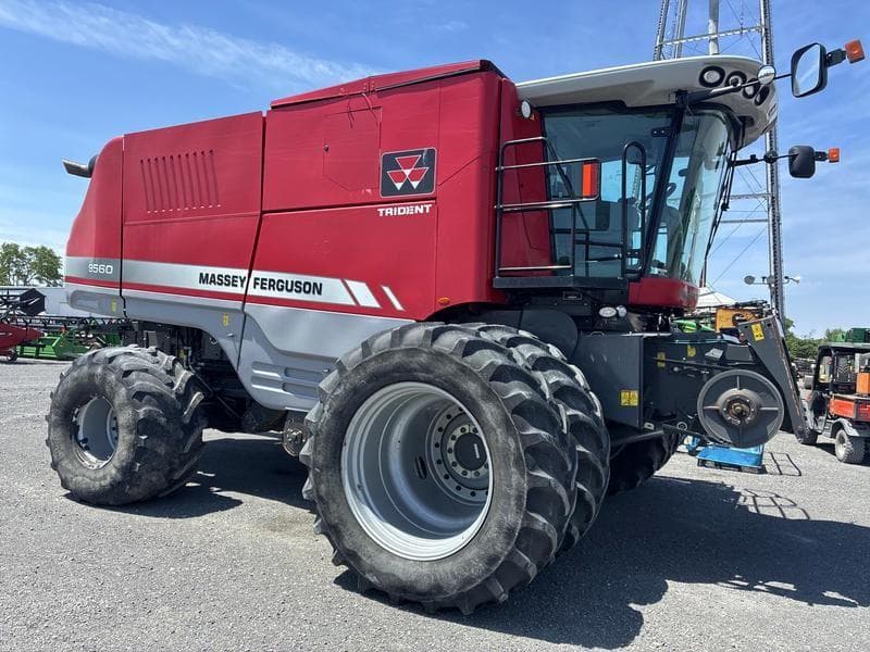 Image of Massey Ferguson 9560 Primary image