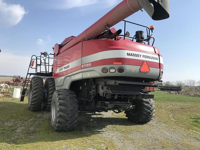 Image of Massey Ferguson 9795 equipment image 2