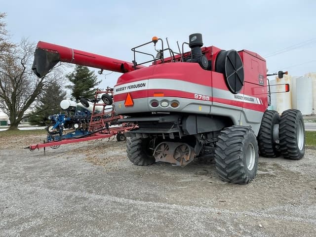 Image of Massey Ferguson 9795 equipment image 3