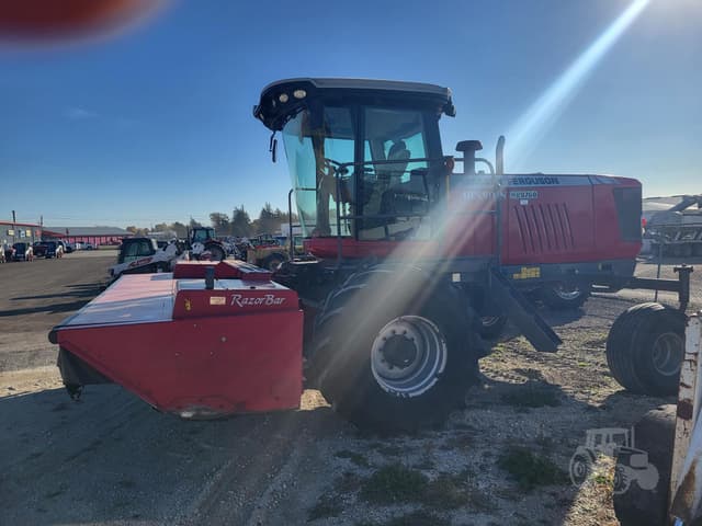 Image of Massey Ferguson WR9760 equipment image 2