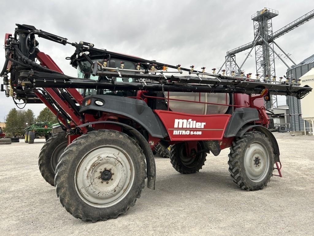 2013 Miller Nitro 5400 Equipment Image0