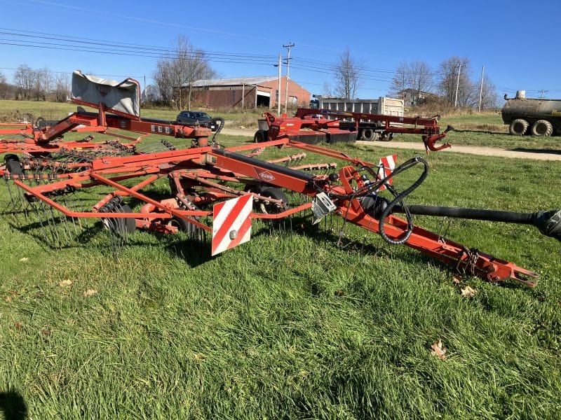 2013 Kuhn GA9032 Equipment Image0