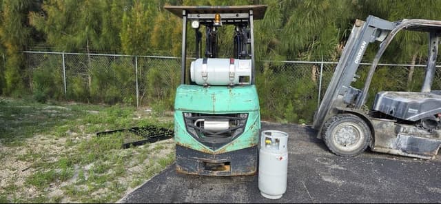 Image of Mitsubishi FGC25N equipment image 3